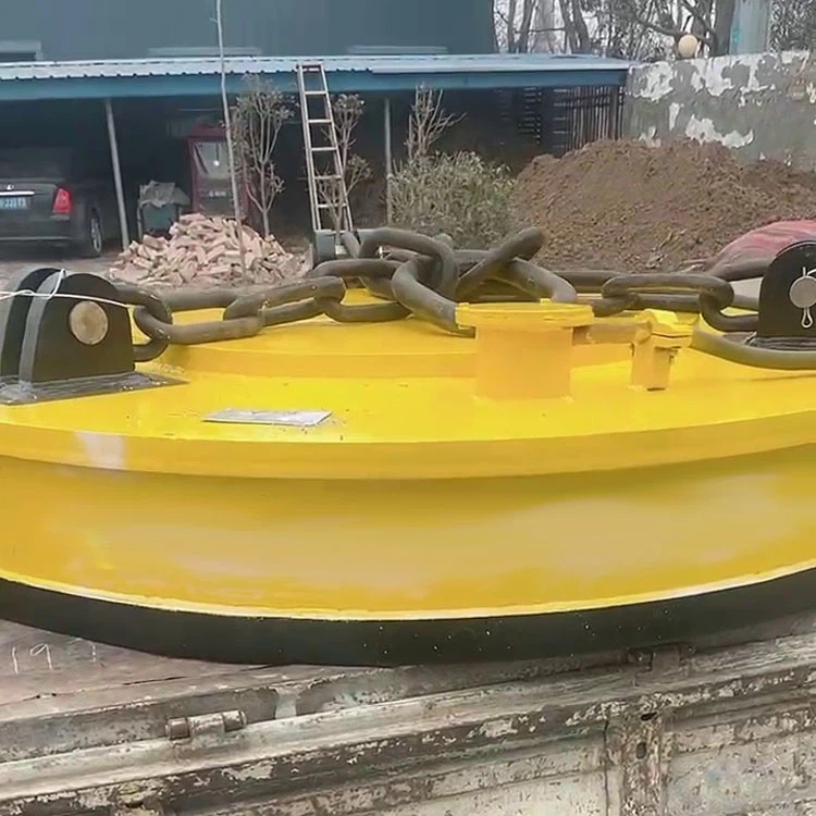 Електромагнетна усисна чаша